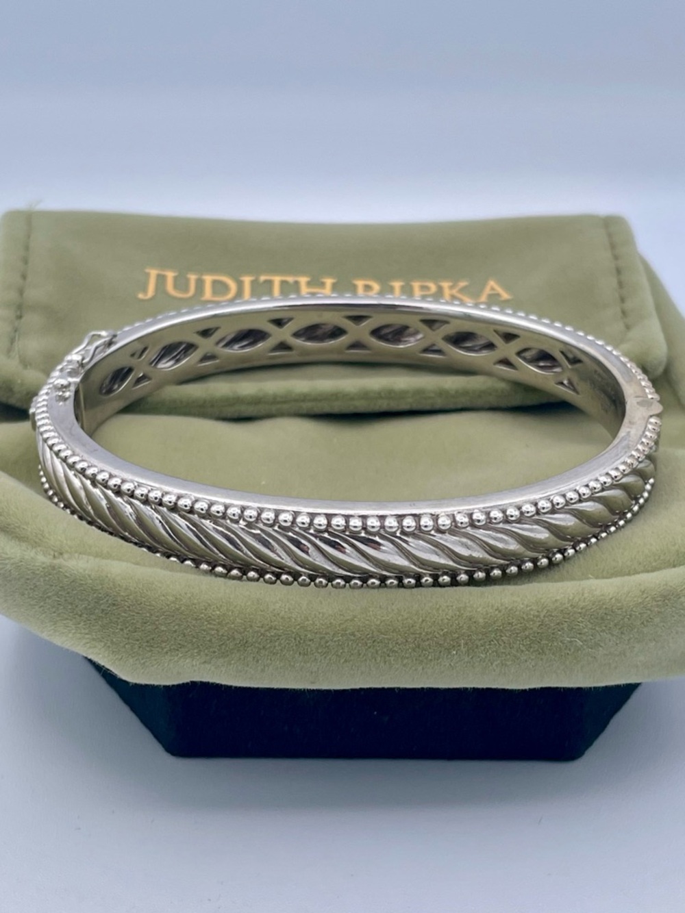 Judith Ripka Sterling Silver 925 Hinged Bangle Twisted Cable Oval Bracelet 34.1g